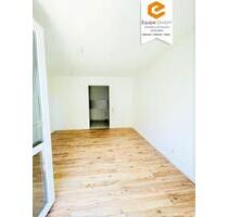 Charmante Singlewohnung mit Balkon und Blick ins Grün! - Rabenau