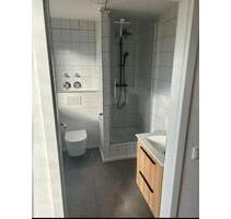 1 ZKB 40m2 | Tiefgarage | Klimaanlage | Balkon | Möbeliert - Saarbrücken St. Arnual