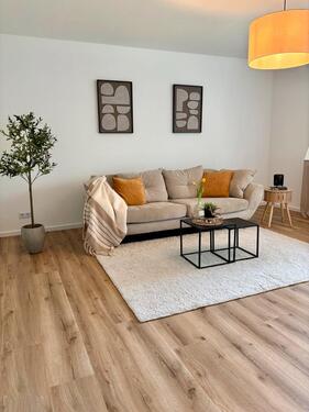 Foto - Erstbezug nach umfassender Modernisierung! Zentrale 3-Zimmer Wohn