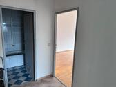 Foto - 3-Zimmer-Wohnung mit Balkon, Einbauküche, Stellplatz & Aufzug