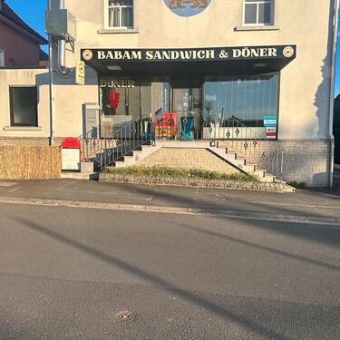 Foto - Laufender Dönerladen mit Paketshop in Alzenau