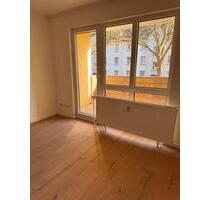 Lichtdurchflutete 2-Zimmer-Wohnung – Erstbezug nach Renovierung - Kassel Philippinenhof-Warteberg