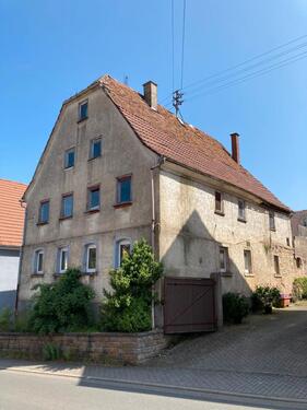 Foto - Einfamilienhaus in Heckfeld - 55.000,00&nbsp;EUR Kaufpreis, ca.&nbsp; 125,00&nbsp;m&sup2;