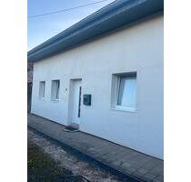 Haus zu vermieten - 700,00 EUR Kaltmiete, in Weiskirchen (PLZ: 66709)