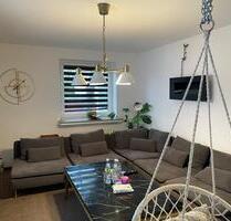 Sanierte 3-Zimmer Wohnung mit Balkon und Stellplatz - Düsseldorf Stadtbezirk 8