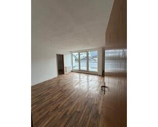 4Zimmer-Wohnung mit Balkon in Wilnsdorf-Wilgersdorf (nur mit WBS)