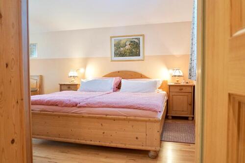 Foto - Frühling in Bergen Ferienwohnung Schliersee Tegernsee Hund Bayern