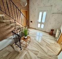 Renovierte EG-Wohnung mit Garten-Ecke, Garage, 100qm, Luft Wärme - Spenge