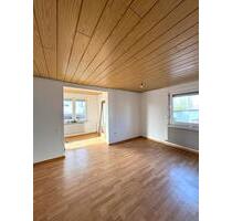 3-Zimmerwohnung mit Garten, Hütte und Garage - Herrenberg