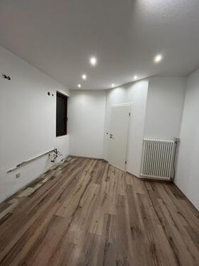 Foto - 2-Raum-Wohnung - 470,00 EUR Kaltmiete, ca.  70,00 m²