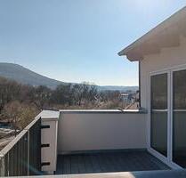 *Blick über Freital!* schicke 2,5 DGMaiss.Wohnung mit 2 BäderDuWanne&Dachterrasse! #DD83