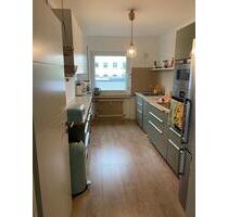 Zu Verkaufen: Charmante Hochparterre Wohnung mit Balkon - Arnsberg Rusch