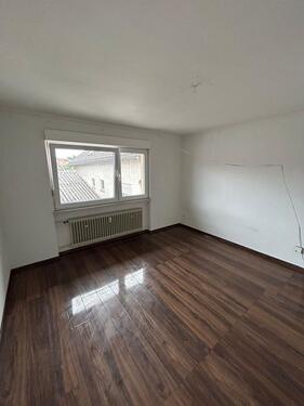 Foto - Mehrfamilienhaus, Wohnhaus in Neustadt (Hessen) zum Kaufen