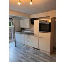 Kellerwohnung - 425,00&nbsp;EUR Kaltmiete, ca.&nbsp; 53,00&nbsp;m&sup2; in Püchersreuth (PLZ: 92715) Ilsenbach