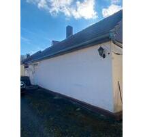 Kleines Haus zuverkaufen - 120.000,00&nbsp;EUR Kaufpreis, ca.&nbsp; 67,00&nbsp;m&sup2; in Adelebsen (PLZ: 37139)