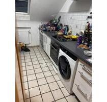 3,5 Raum Wohnung Dachgeschoss - 636,00 EUR Kaltmiete, in Essen (PLZ: 45329) Stadtbezirk V