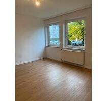 3-Zimmer Küche Bad Balkon Erdgeschosswohnung - Bielefeld Mitte