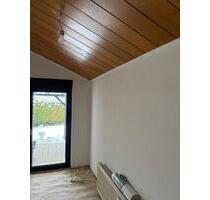 Wohnung - neu renoviert - 800,00&nbsp;EUR Kaltmiete, ca.&nbsp; 90,00&nbsp;m&sup2; in Alsdorf (PLZ: 52477)