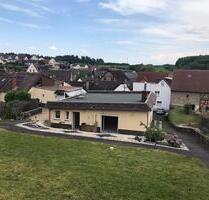 Schöne, helle 4,5-Zimmer-Wohnung mit Terrasse und Garten - Reiskirchen