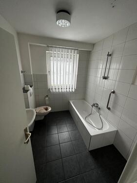 Foto - Neue renovierte 1-Zimmer WHG mit Kühe und Möbel