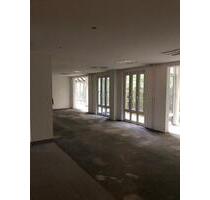 Vielseitige Gewerbefläche in zentraler Lage – Ideal für Büro, Einzelhandel oder Dienstleistungsunternehmen - Gera Lusan