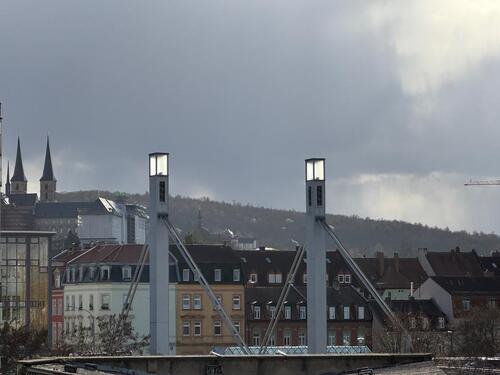 Foto - Frisch sanierte 3-Zimmer-Wohnung mit Einbauküche, auch für 2er WG