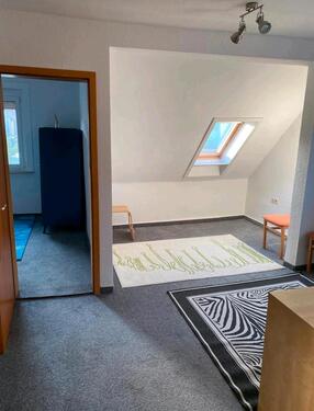 Foto - Charmante, helle 2 Zimmer Dachgeschosswohnung in Neckargartach