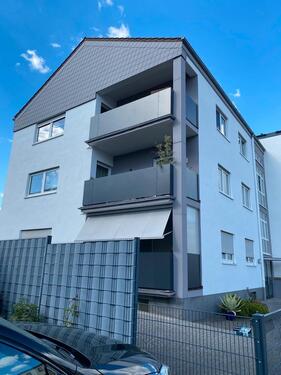 Foto - Helle 4ZKB mit Südbalkon in zentraler Lage von Homburg