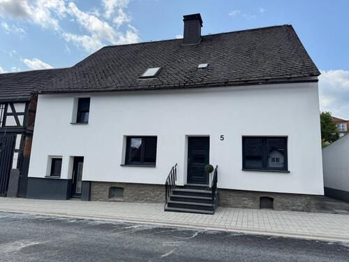 Foto - Energetisch kernsaniertes Einfamilienhaus mit Garten Ferienhaus