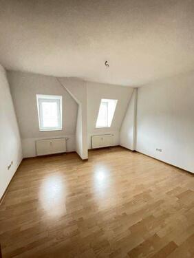Foto - Dachgeschoßwohnung in Plauen zur Miete