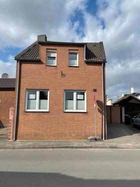 Foto - Haus von Privat zu verkaufen - 229.999,00&nbsp;EUR Kaufpreis, ca.&nbsp; 186,00&nbsp;m&sup2;