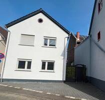 Open House 25.04.2026 Hausverkauf Hausflohmarkt - Ober-Mörlen