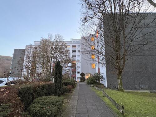 Foto - Große und helle 2 Zimmerwohnung mit Balkon und Aussicht auf die Natur