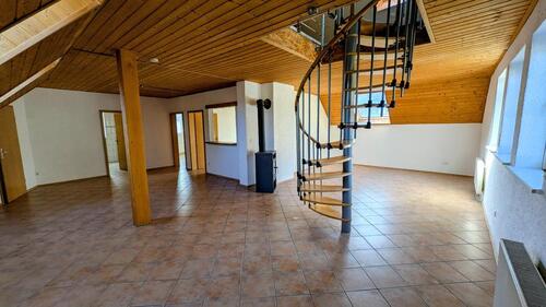 Foto - 4 Zimmer Etagenwohnung zur Miete in Steinebach/Sieg