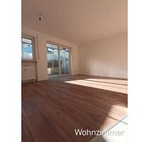 Charmante 3-Zi. Terrassenwohnung in Adelsried, komplett renoviert