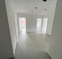 Kernsanierte 4-ZKB-Wohnung mit Gäste-WC und Balkon - Rheine Gellendorf