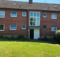 Stapel-3-Zi. ET Wohnung-65qm-Balkon-DB-EBK