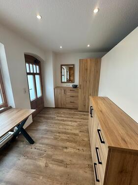 Foto - Voll möblierte 35 m² Wohnung mit Schlafzimmer 01.01