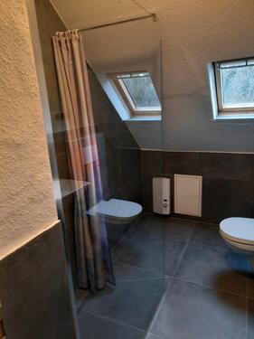 Foto - 2 Zimmer Dachgeschoss Wohnung in Rheinnähe