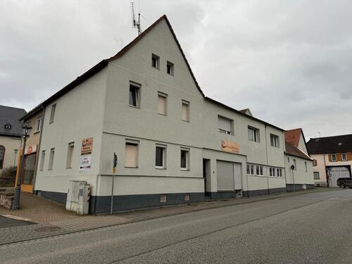 Foto - Wohnimmobilie mit 3 Wohneinheiten & Ladengeschäft
