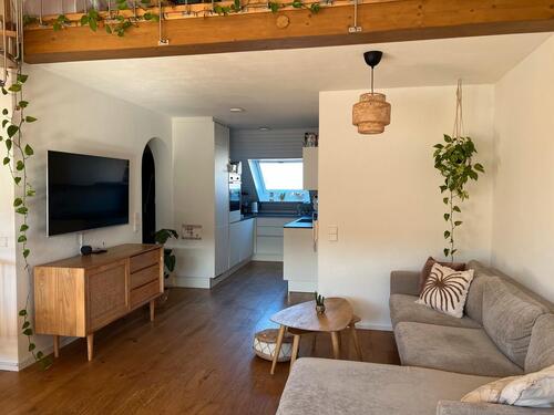 Foto - Sonnige 5-Zimmer-Maisonette Wohnung mit kleiner Dachterrasse
