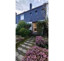 Reihenmittelhaus, Hilden - 399.000,00&nbsp;EUR Kaufpreis, ca.&nbsp; 100,00&nbsp;m&sup2; in Langenfeld (Rheinland) (PLZ: 40764)