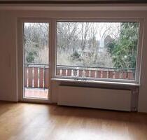 3 Zimmer Wohnung in Seckbach - 950,00&nbsp;EUR Kaltmiete, ca.&nbsp; 68,00&nbsp;m&sup2; in Frankfurt am Main (PLZ: 60389) Innenstadt 3