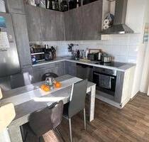 Herford 4 Zimmer Küche Bad Balkon Gartenteil mit Hütte in Herford