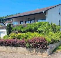 Einfamilienhaus mit Einliegerwohnung & Garage - Platz für Ideen - Rodalben
