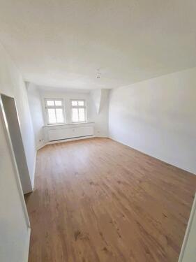 Foto - Schöne 2,5-Raum-DG-Wohnung mit Balkon