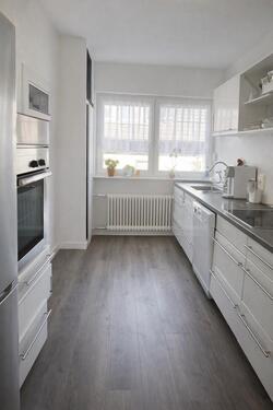 Foto - Vier-Zimmer-Wohnung im Stadtzentrum zu vermieten.