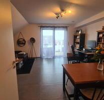 Moderne Zwei-Zimmer-DG-Wohnung in guter Lage von Herford-Elverdsissen