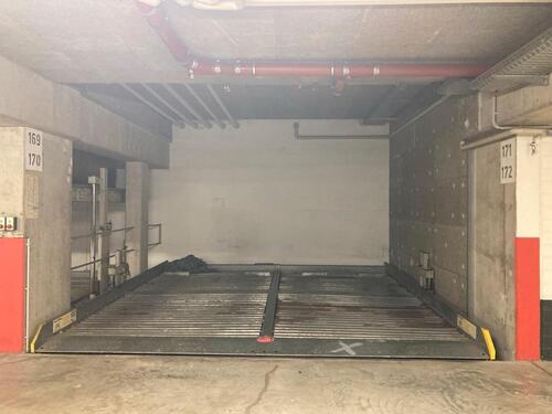 Foto - Tiefgaragenstellplatz (oberer Stellplatz Duplex)