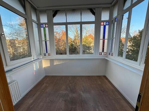 Foto - WG-Familienfreundlich: Helle Wohnung mit Balkon u. Wintergarten